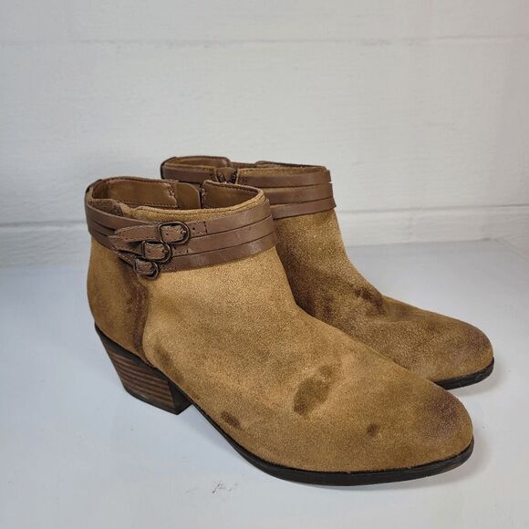 Clark’s Artisan Brown Suede Gelata Siena Booties Size 9 Block Heel - Picture 1 of 9